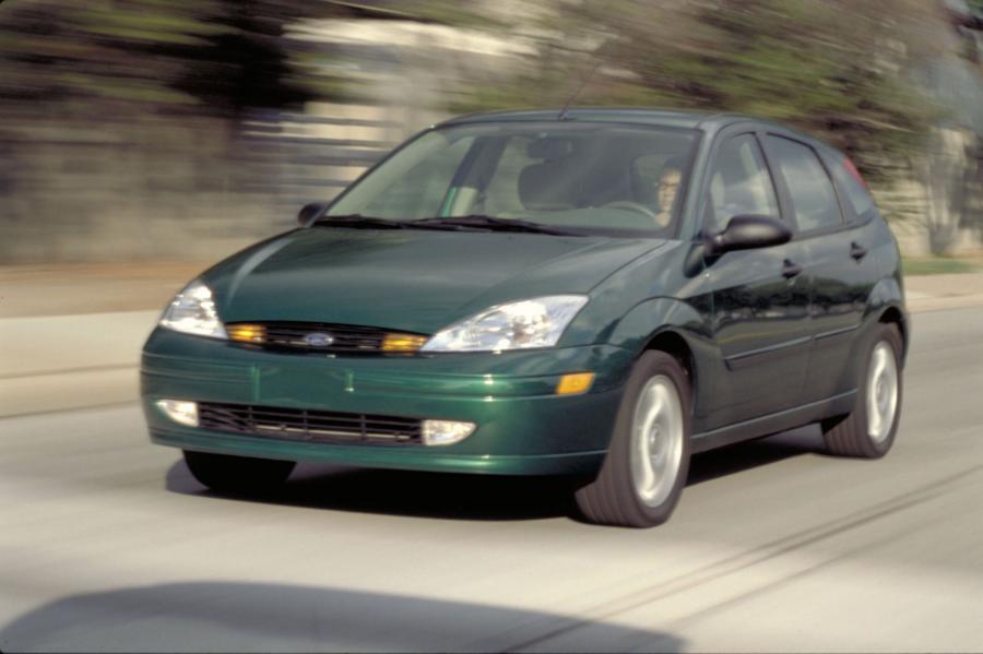  Ford Focus 1999 года  (фото 40 из 130)